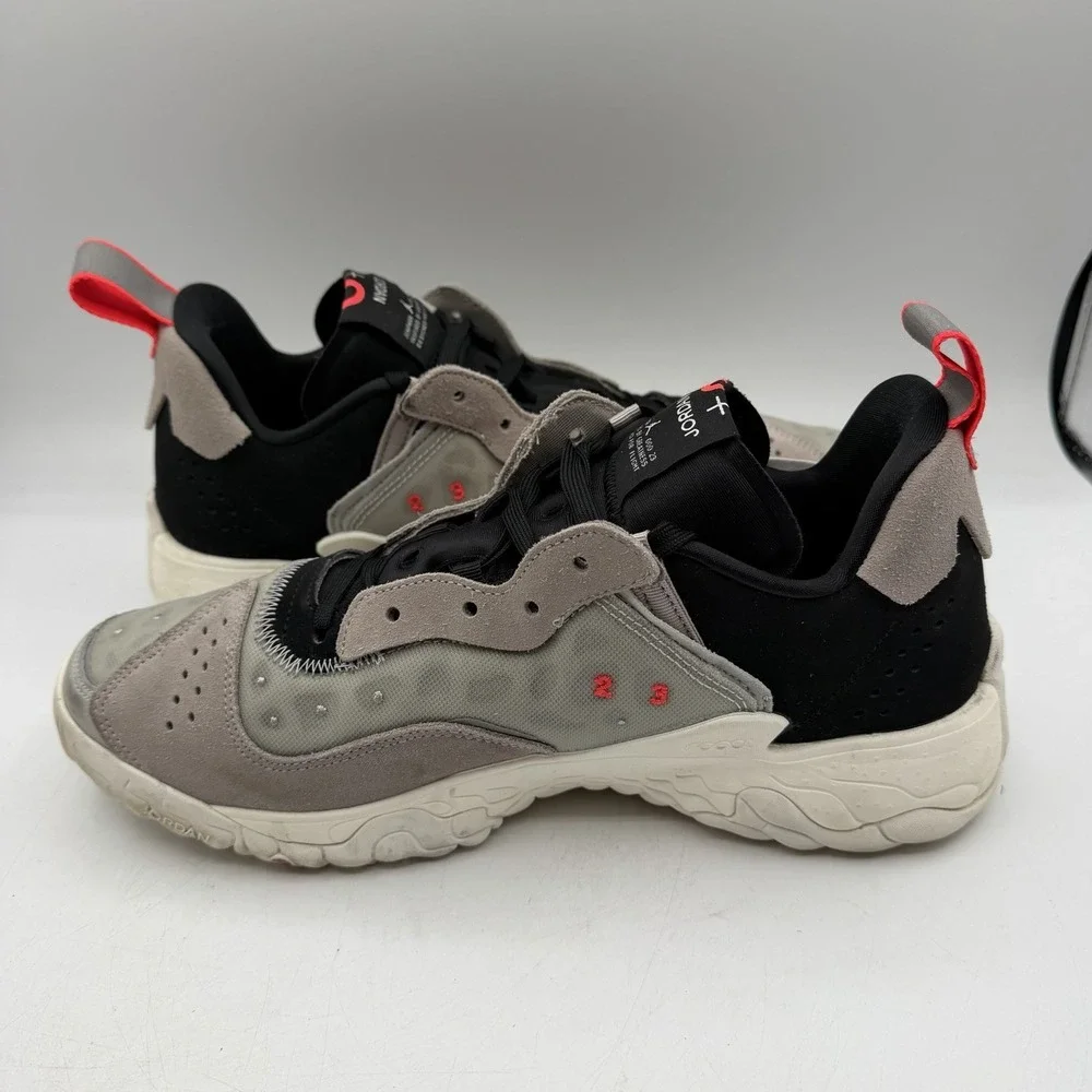 Air Jordan Delta 2‎ Shoes Mens Size 10.5 Grey Fog/Black-Sail Sneakers CV8121-005